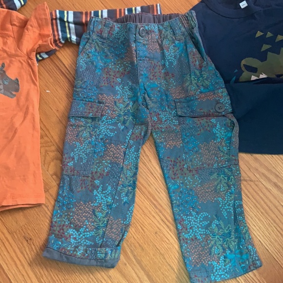 Tea Set - Picture 4 of 5